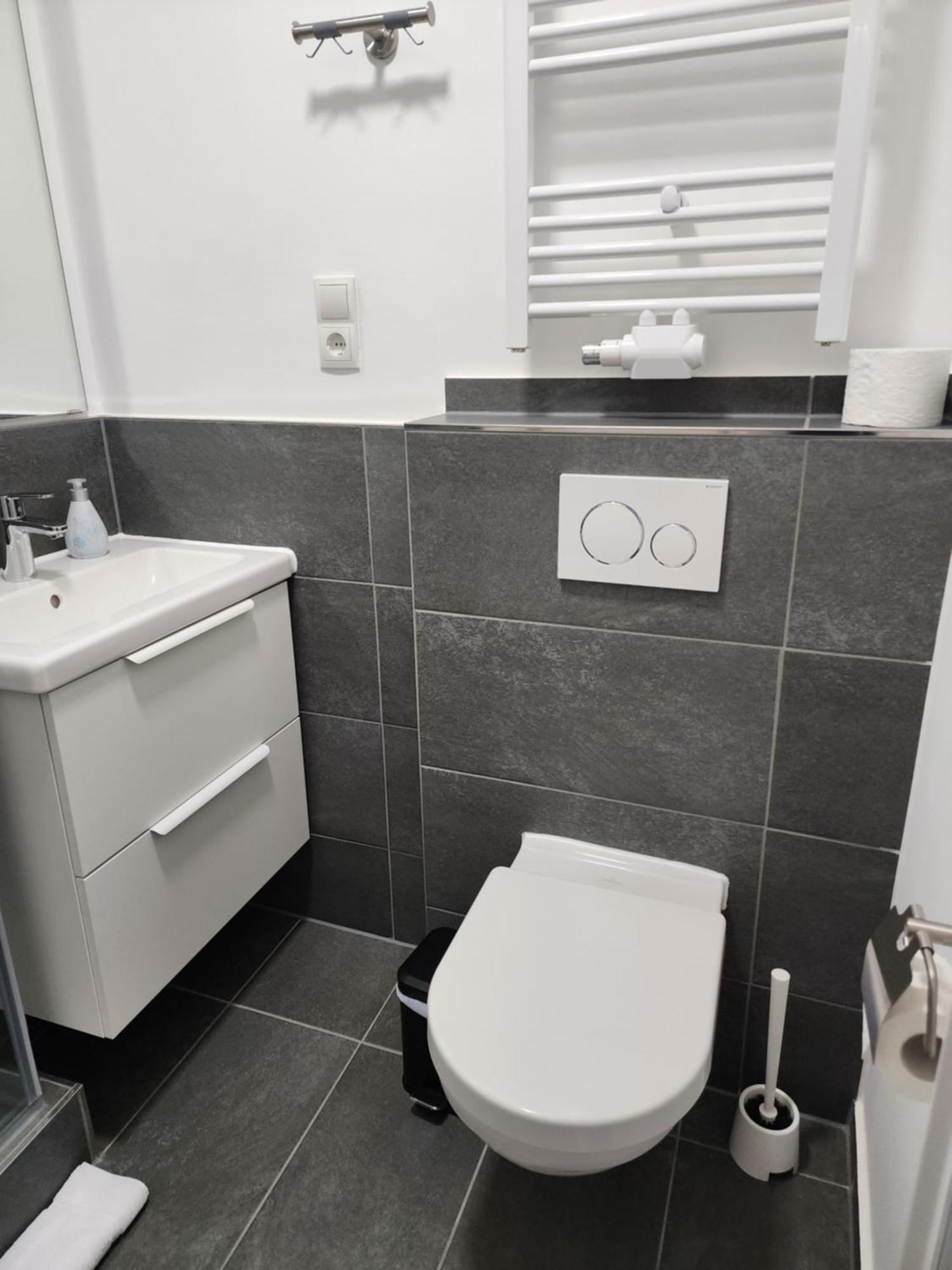 Hotel apartamentowy Davin Aparments - Self-check-in